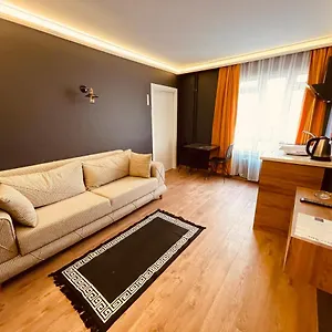 Daire Otto City Premium Suites 
